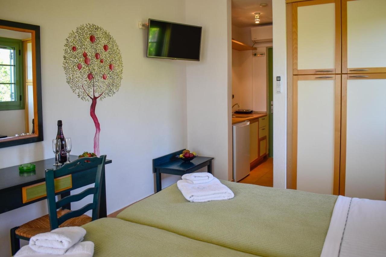 העיירה סקיאתוס Hotel Dafni מראה חיצוני תמונה