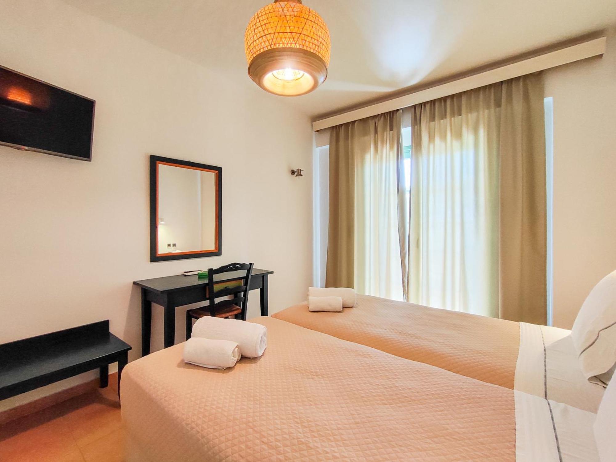 העיירה סקיאתוס Hotel Dafni מראה חיצוני תמונה
